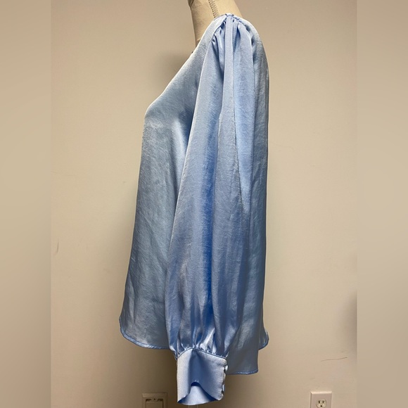 NWT Vince Camuto Satin Long Sleeve Embellished Blue Blouse Size M - Picture 2 of 11